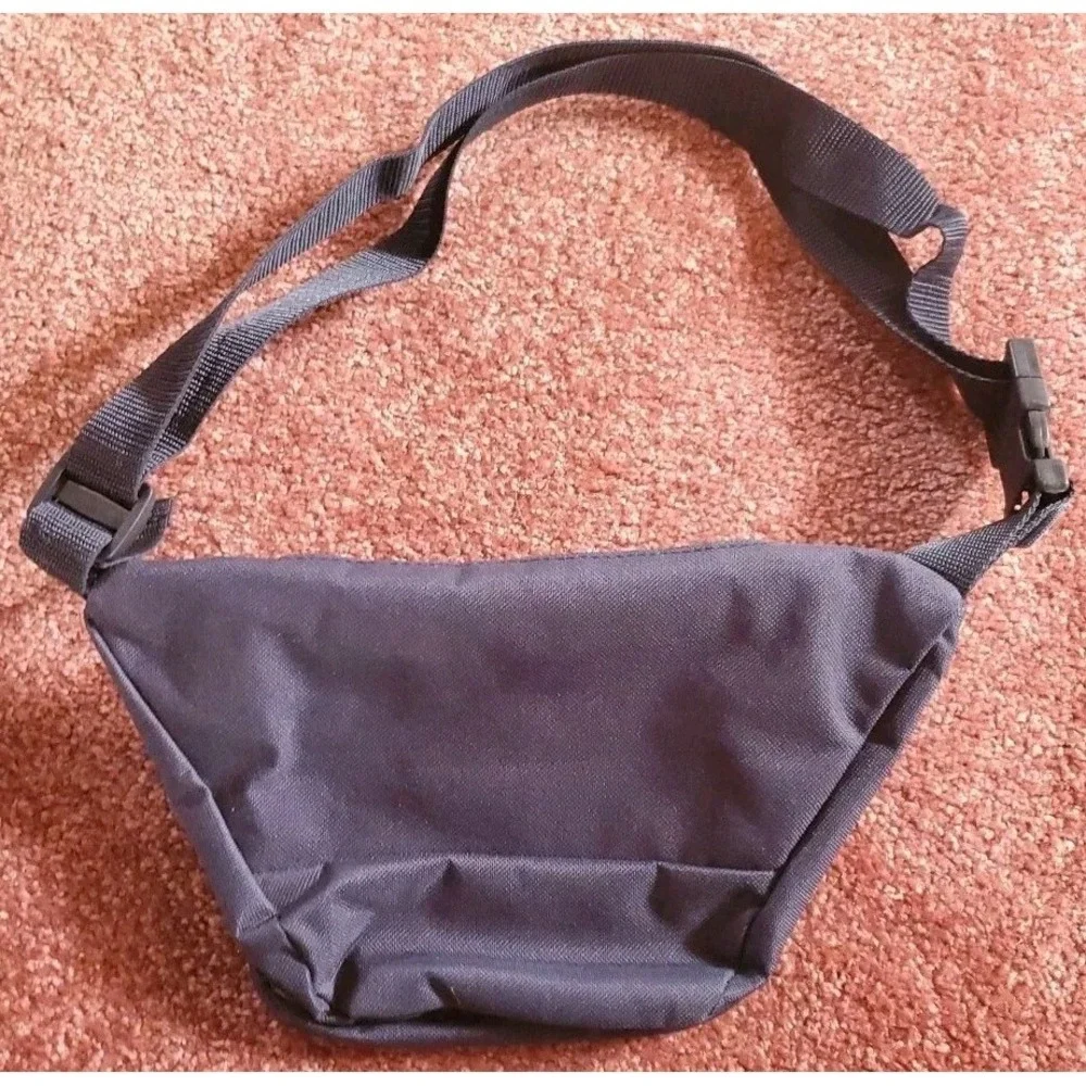 Everest Fanny Pack Waist Bag 3 Pocket Zip Navy Blue and Gray